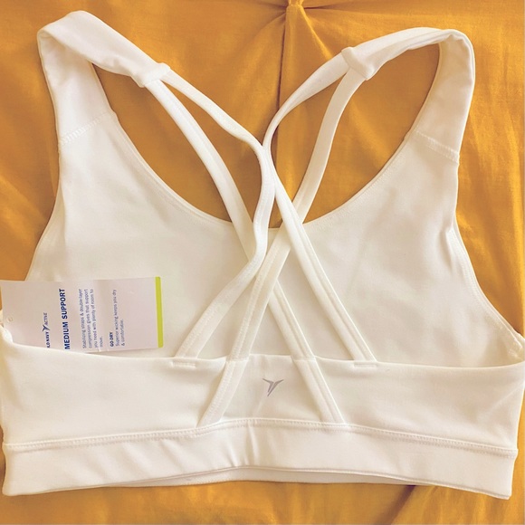 NWT Old Navy White Sports Bra in Small - Picture 5 of 6